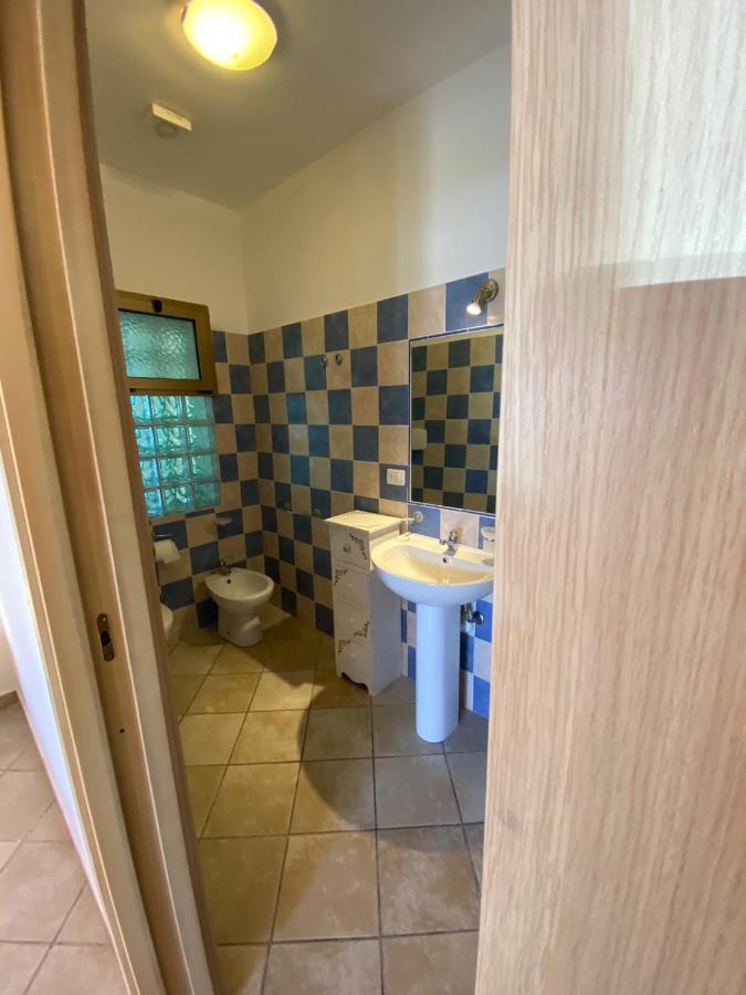 B&B Due Coste ポルト・コンテ エクステリア 写真